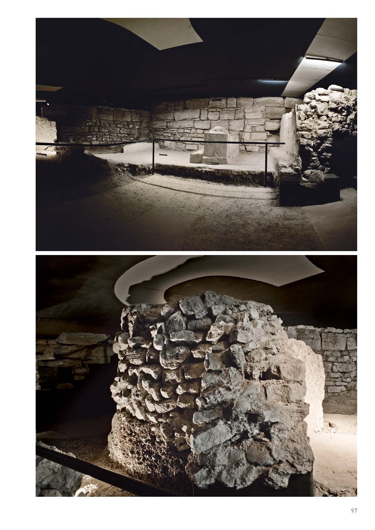 Mauerreste der karolingischen Aussenkrypta